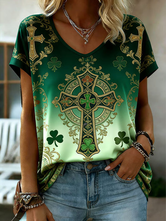 Women's St. Patrick's Day Printed V-neck T-shirt