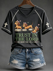 Women's Trust in the Lord Funny Christian Dachshund Print V-neck Short-sleeved T-shirt